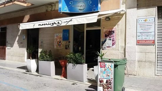 Moonlight Cafe
