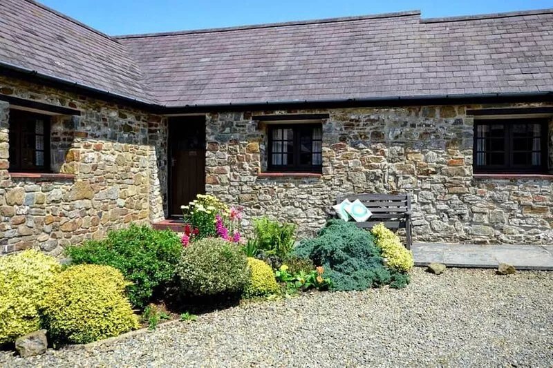 Wishing Well - One Bedroom House, Sleeps 2