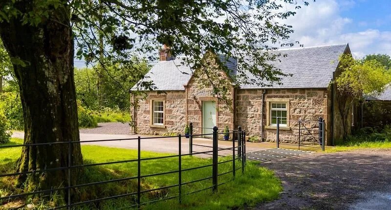 A BEAUTIFUL HOLIDAY LODGE IN PERTHSHIRE, SCOTLAND -SLEEPS 6