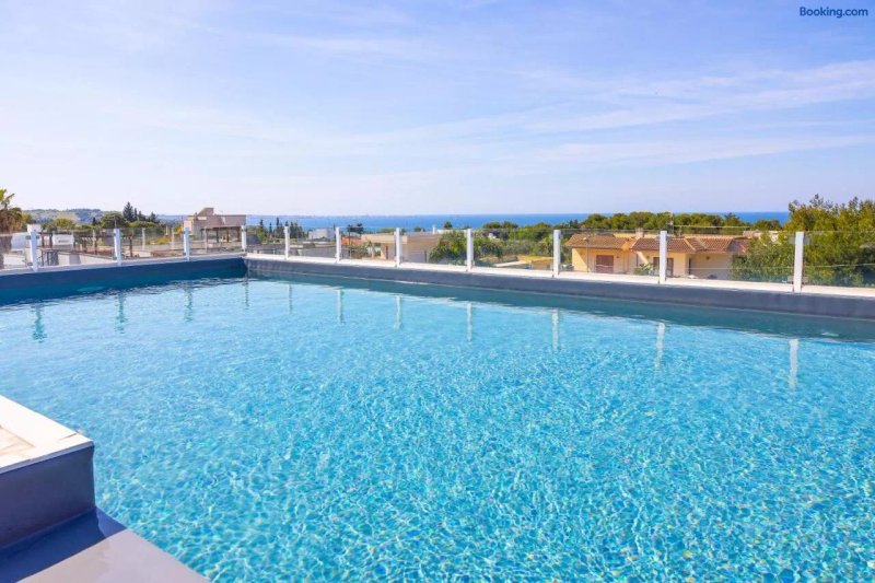 Aparthotel Residences Ludovica & Valentina - Piscina Panoramica Vista Mare
