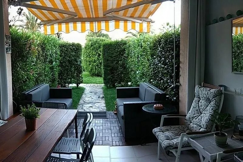 Ideally situated, close to the beaches in Villefranche-sur-mer, Beaulieu-sur-mer