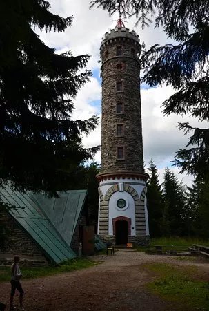 Rozhledna Zlaty Chlum