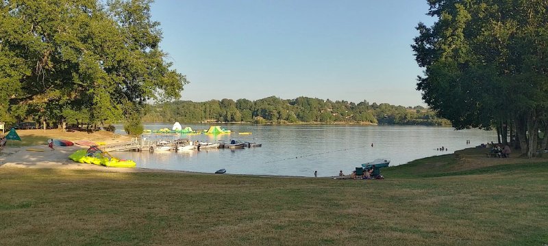 Plage Et Base Nautique De Renac