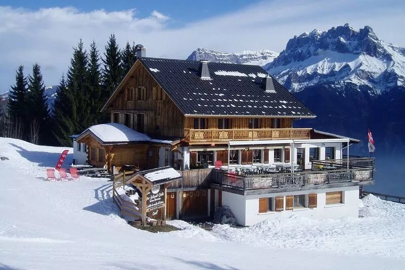 3 * garden level "les Fiz", facing the Mont Blanc range, 1 to 5 people.
