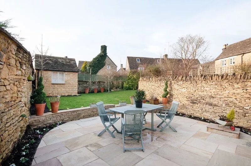 Beautiful Cotswold Cottage