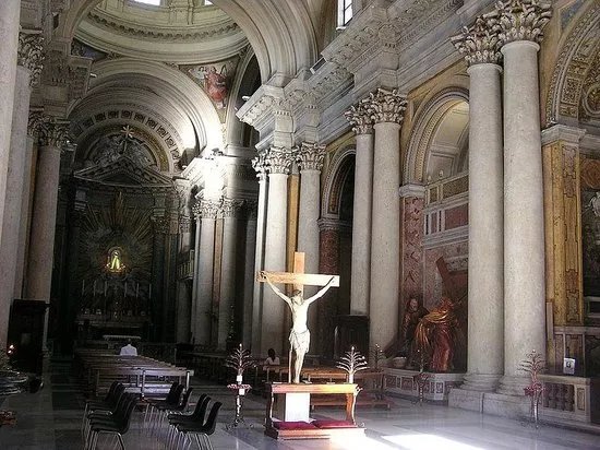 Chiesa di San Salvatore in Lauro