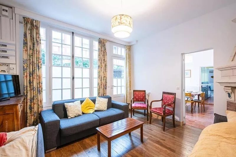 Maison de Ville Calme au Proche Versailles