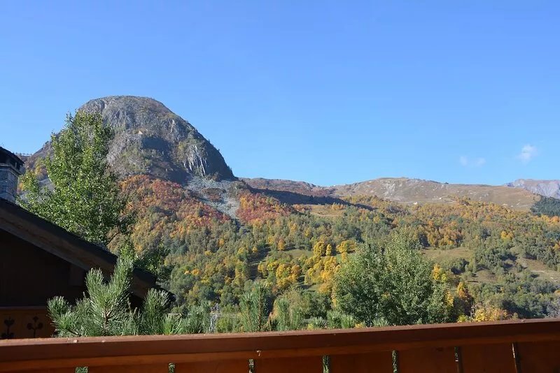 Appart. 6/7 pers. At the foot of the slopes and close to all amenities in the