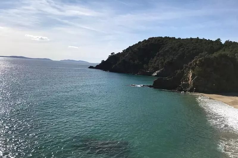 MAGNIFICENT APARTMENT 5 minutes from the beach on foot! (pets allowed)