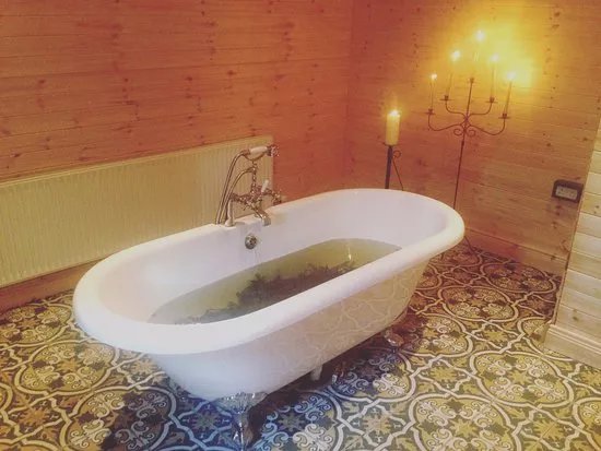 Seclusion Spa