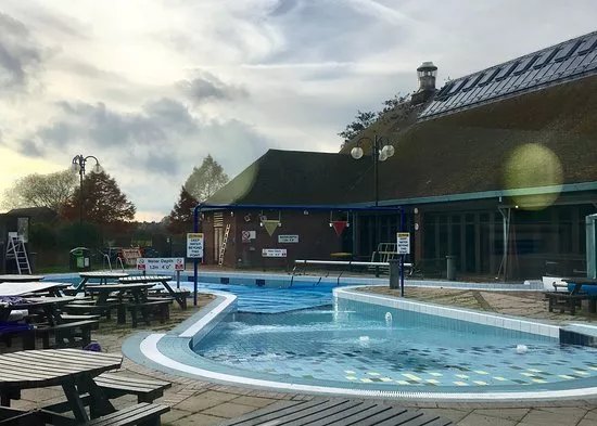 Tonbridge Swimming Pool and Spa