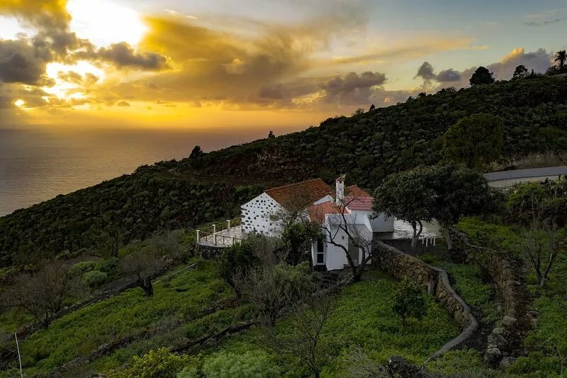 AN EXPERIENCE OF RELAXATION AND NATURE