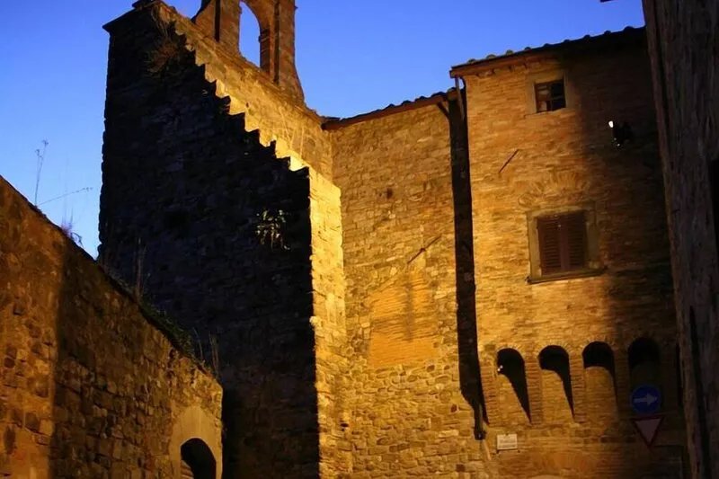 Villa with pool in the Chianti hills between Florence and Siena 14 people