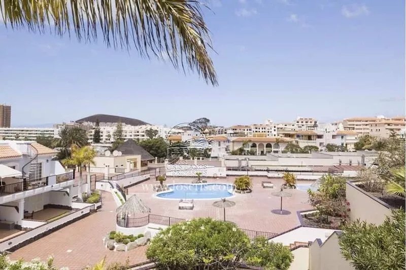 Sunny vacation apartment "La Soleil" with sea view, top floor