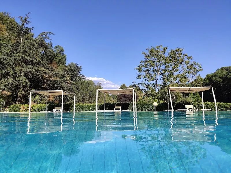 Holiday Rental In Chianti Tuscany With swimming pool and restaurant