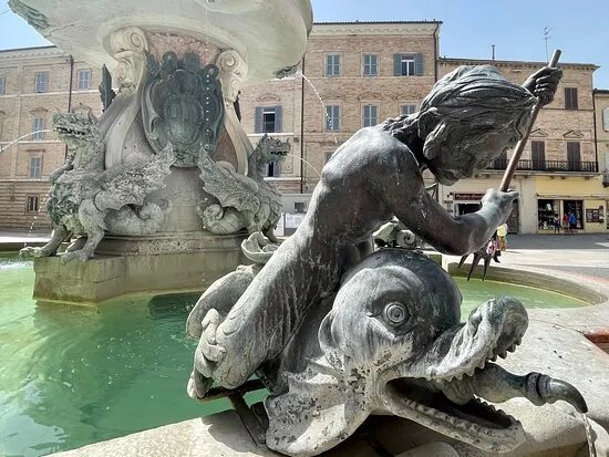 Fontana maggiore