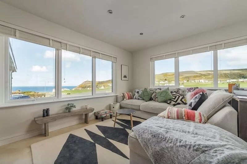 Sea View Apartment -  an apartment that sleeps 4 guests  in 2 bedrooms