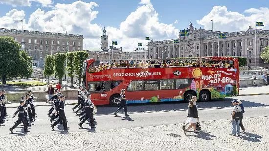 Stockholm Red Sightseeing - Hop On Hop Off