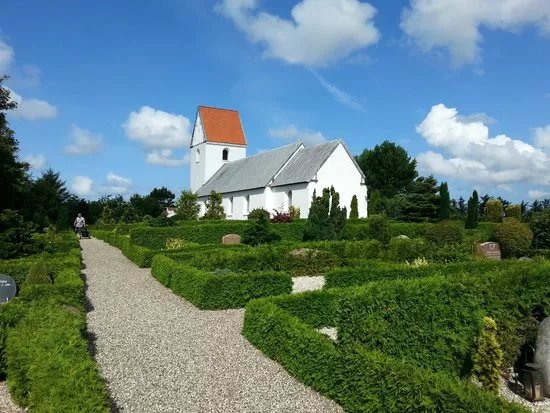 Nees Kirke
