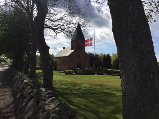 Oster Hassing Kirke