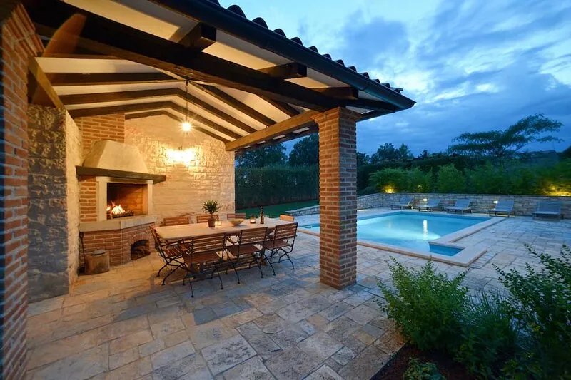 Luxury villa with heated pool