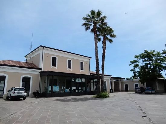 Stazione Ferroviaria