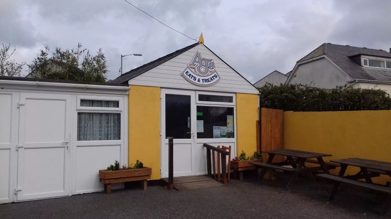 AJs Eats & Treats