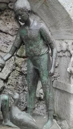 Marchenbrunnen