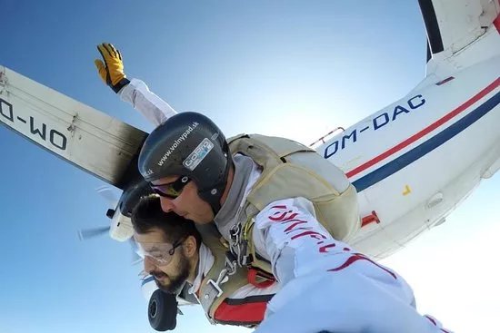 Tandem Skydiving Bratislava