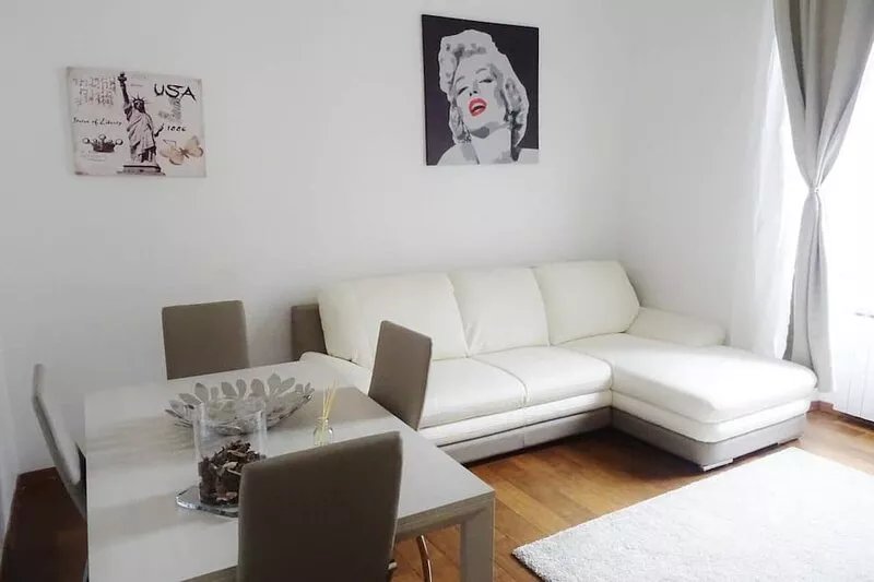 Apartment in the historic center Piazza del Popolo