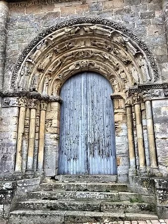 Restes de l'ancienne eglise Notre-Dame-de-la-Couldre