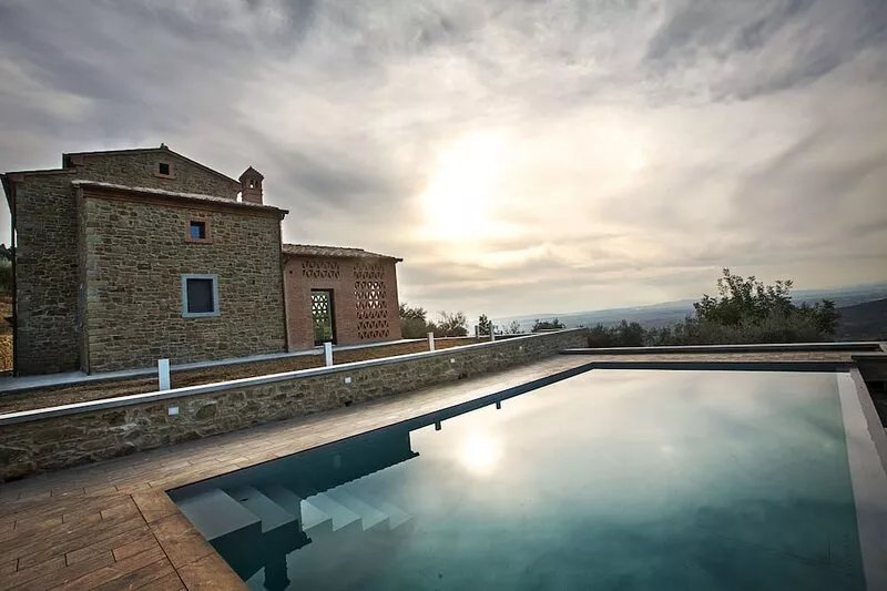 Villa in Cortona, family-friendly, close to the village, pool, Wi-Fi, sleep 10