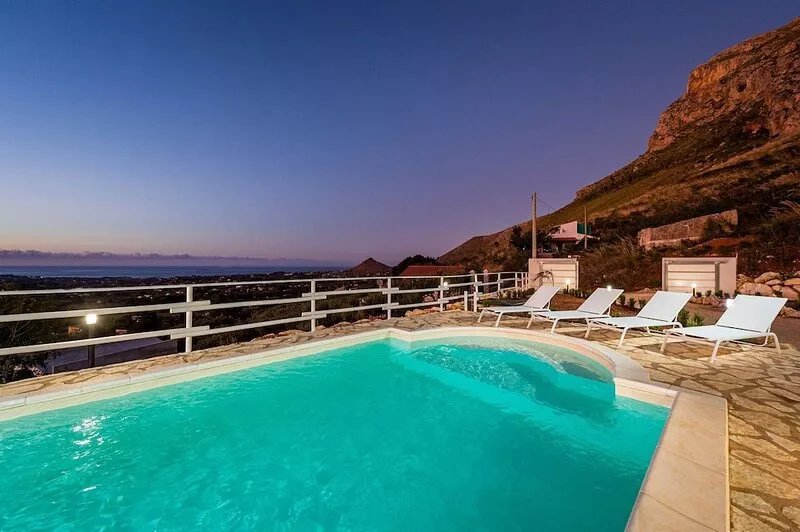 Villa Scire - Luxury Vacation Rental by the sea in Castellammare del Golfo
