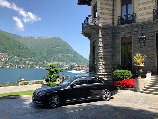 Prestige Car Limousine
