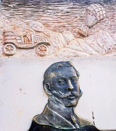 Monumento a <Jesus Fernandez Duro>