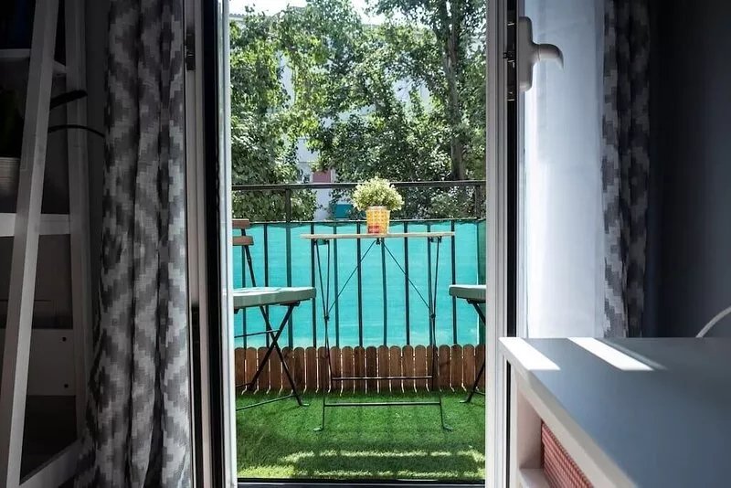 VALTOUR New apartment Downtown+Wifi+A/C+Terrace
