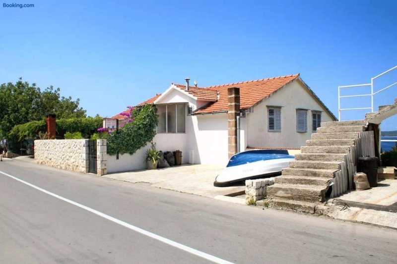 Apartments and Rooms With Parking Space Hvar - 4613