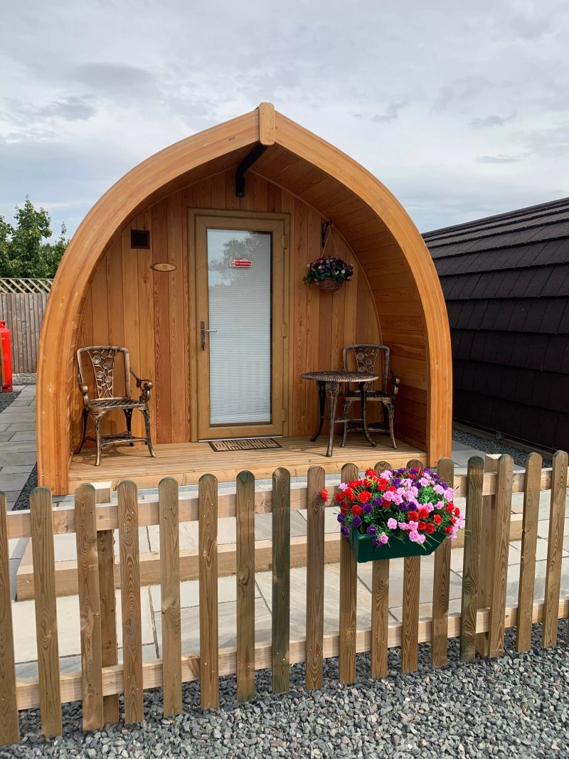 The Castle Barn Lodges