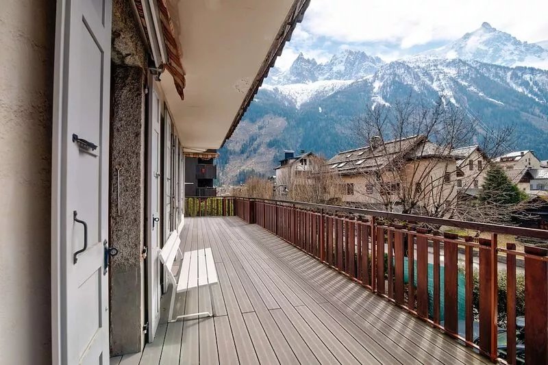 Apartment President - Alpes Travel - Central Chamonix (sleeps 12)