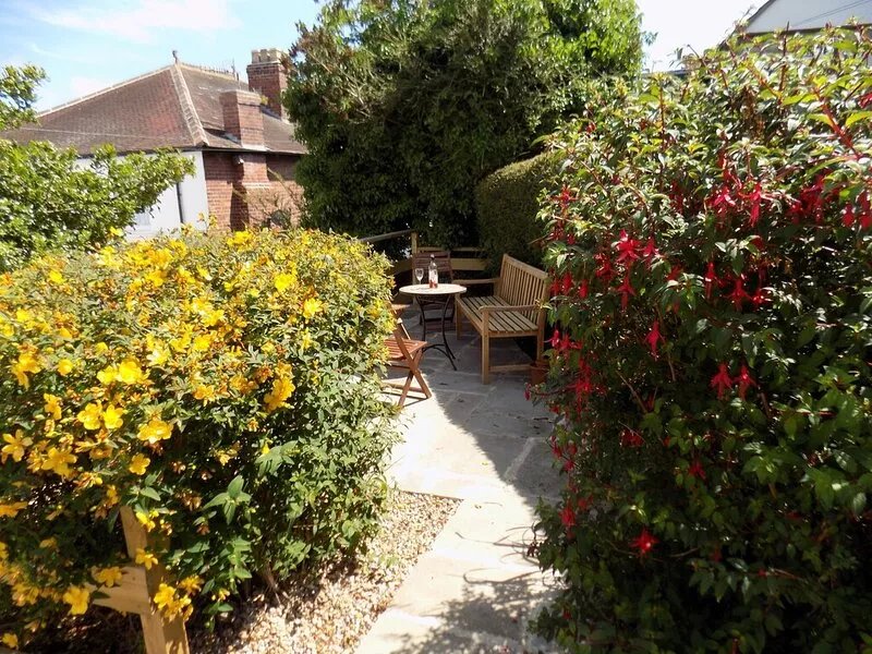 Fern Lea, Sleights - sleeps 10, 5 beds, 3 bathrooms