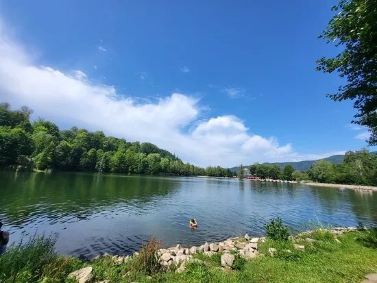 Lacul Bodi (Bodi-Mogosa Lake)