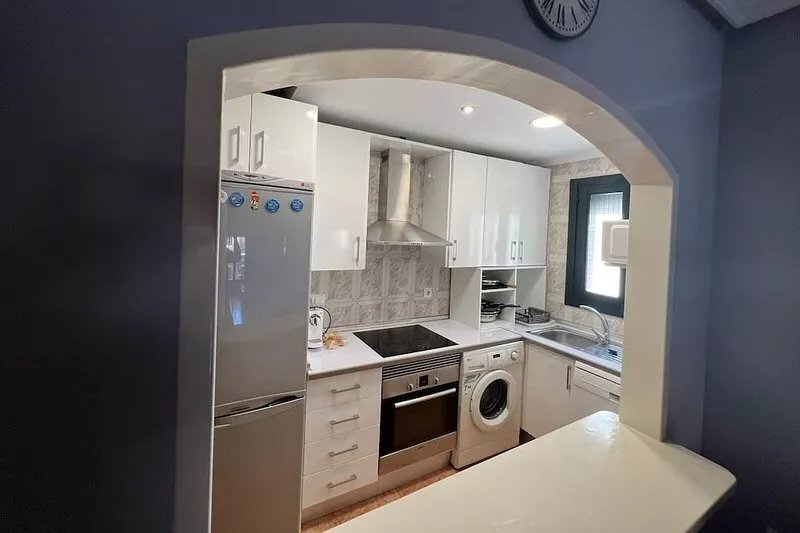 Apartamento de Lujo Playa con Solárium Privado y Barbacoa