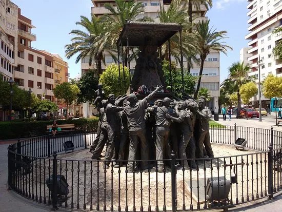 Monumento a la Virgen del Rocio