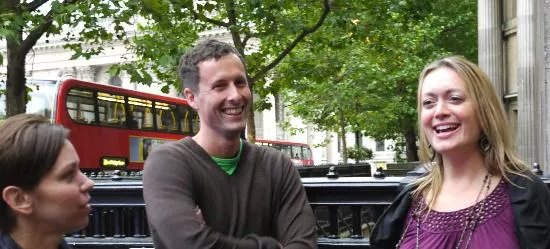 Flirtology - Flirting and Walking Tours