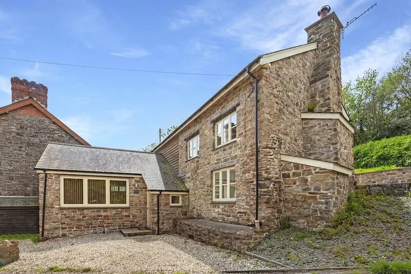 The Mill House, Bampton