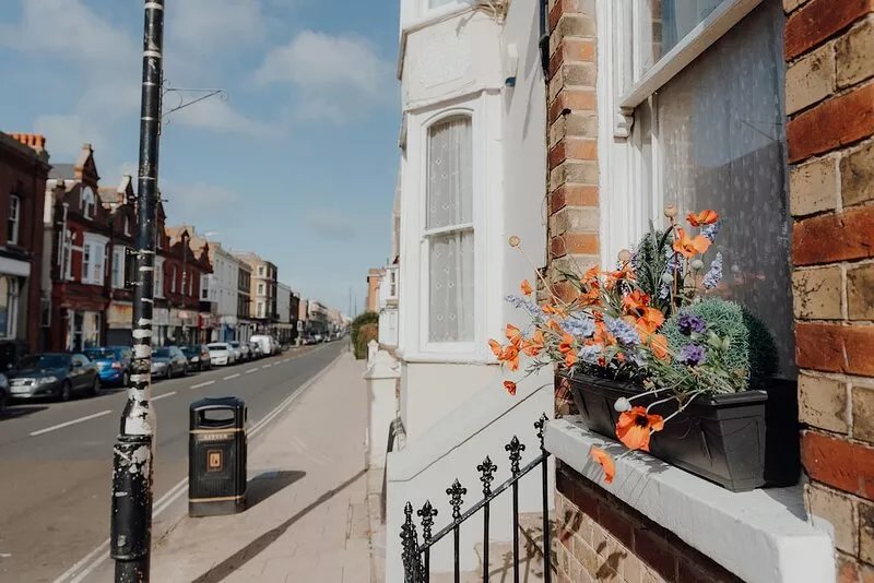 Stylish and Modern 2-Bed Apartment in Herne Bay