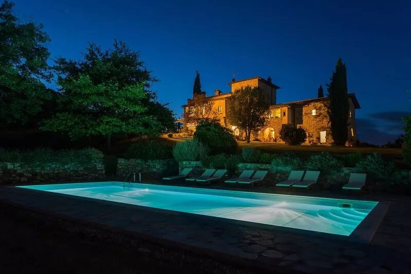 BEAUTIFUL VILLA with private Pool in the heart of Chianti