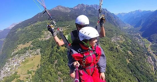 Lancio Paracadute Ticino