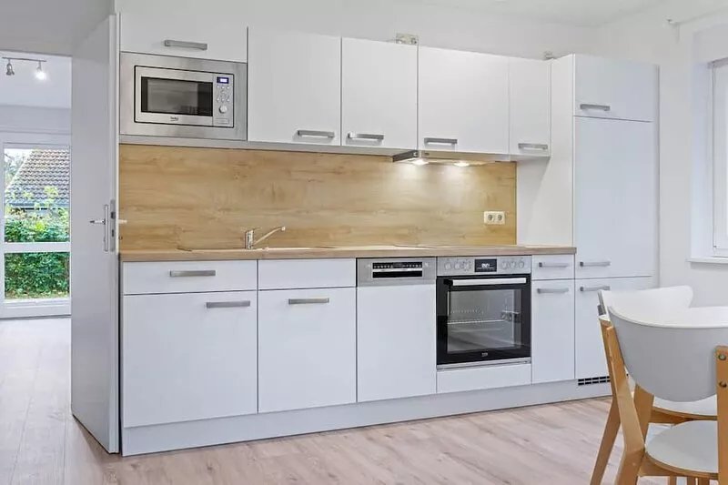 Familien- und Hundefreundliches Ferienhaus mit Terrasse, Kamin und Zwei Bädern