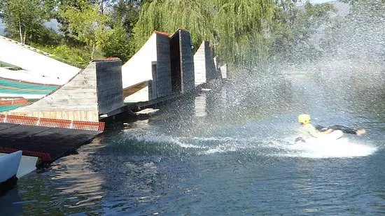 Drop-in Cerdanya Water Jump